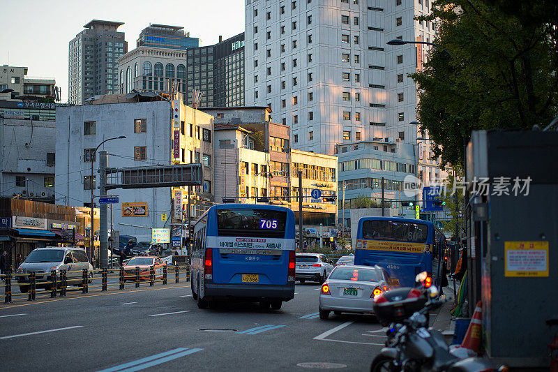 Seoul Toegyero Street首尔退溪路
